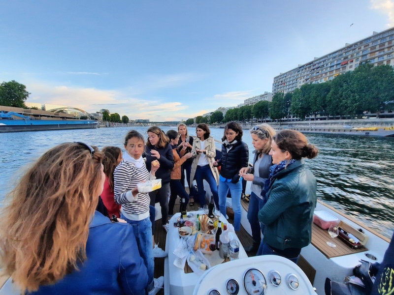 WeBoat, balade apéro, bateau privé, Seine, Mariage, EVG, EVJF